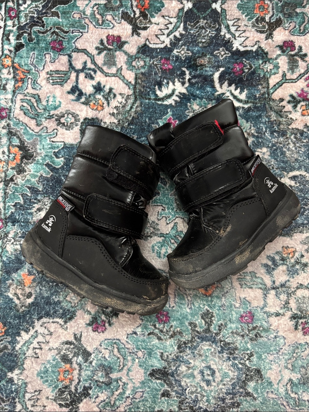 Kamik Kids Black Hook-and-Loop Snow Boots